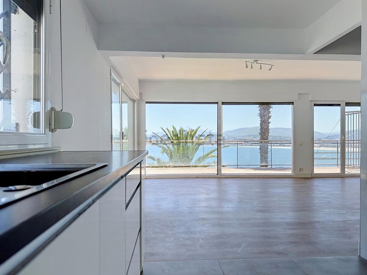 Chalet mit direkter Strandzugang in Hondarribia — Küche