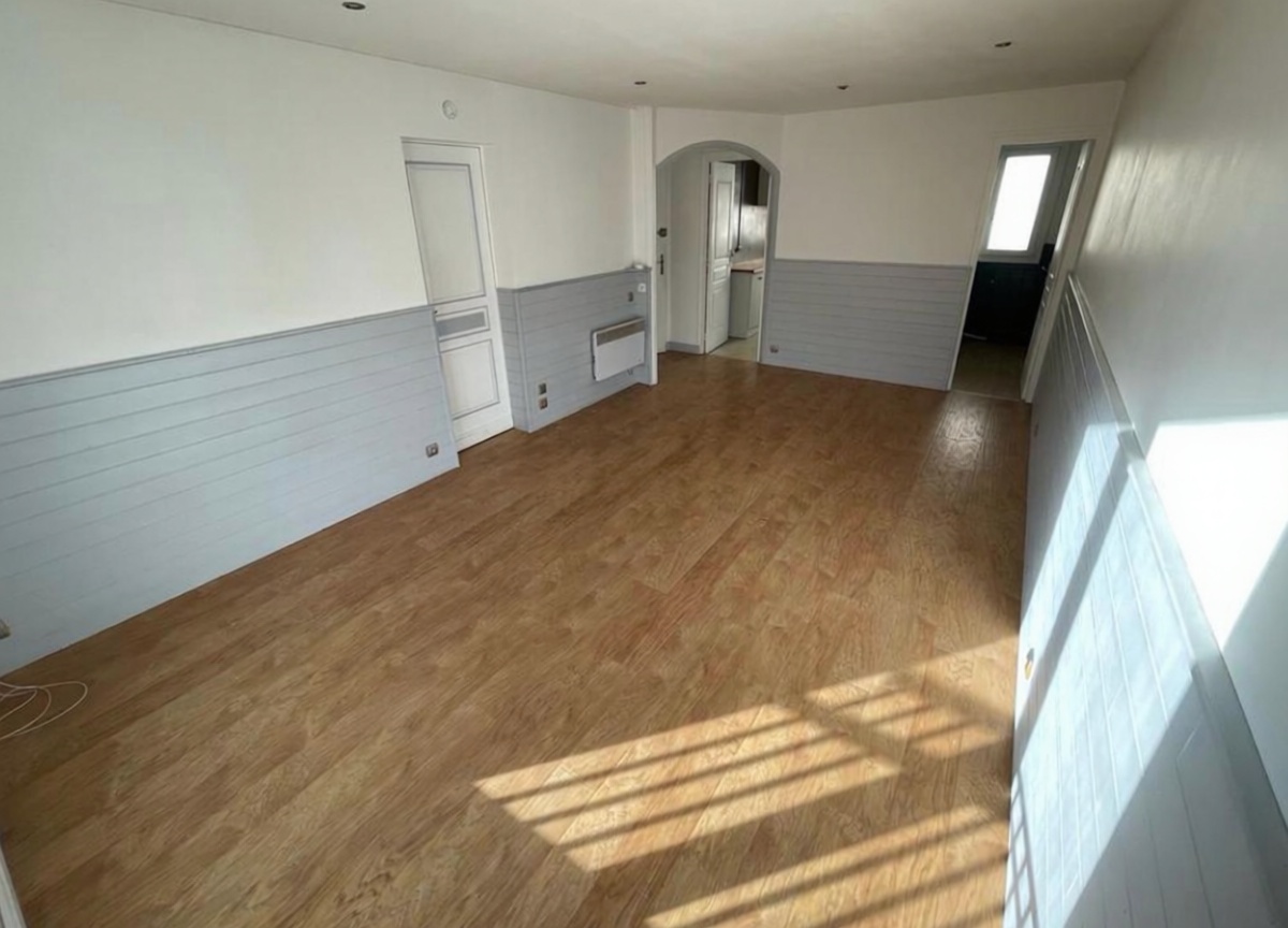 Wohnung in erste Strandlinie in Labort, País Vasco Francés — Wohnzimmer