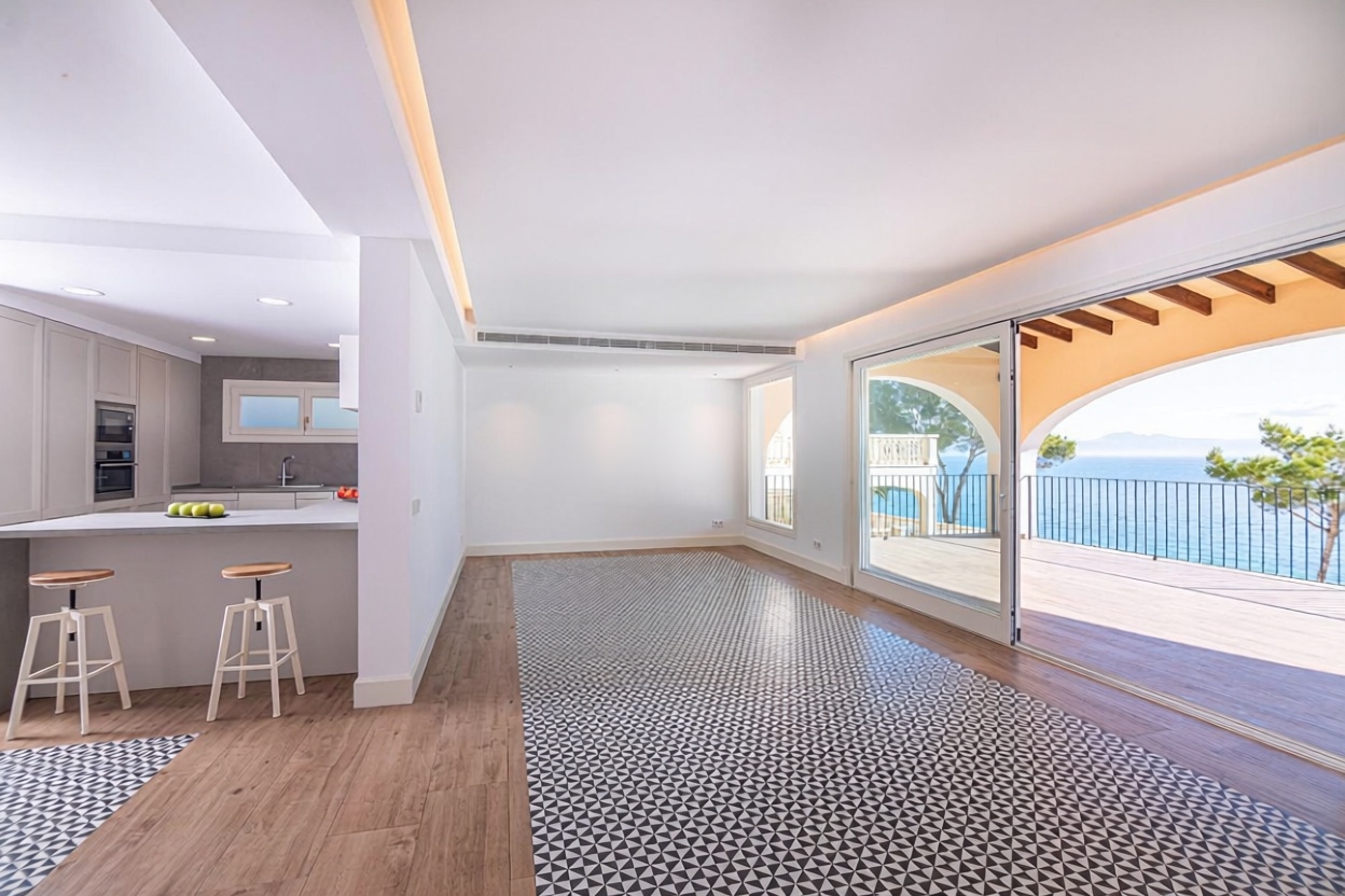 Chalet with direct beach access in Alcúdia — Kitchen
