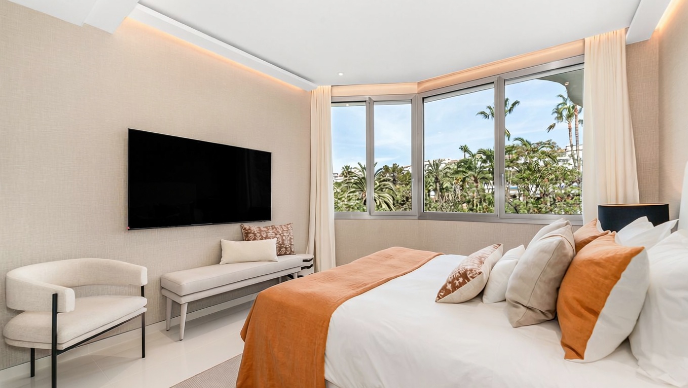 Apartamento em primeira linha de praia em Marbella — Quarto