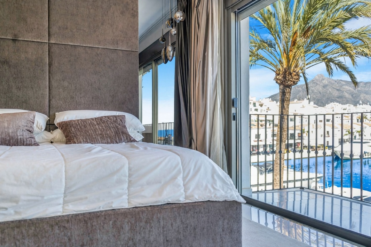 Grenier aménagé à vendre en première ligne de mer à Marbella — Sanitaires