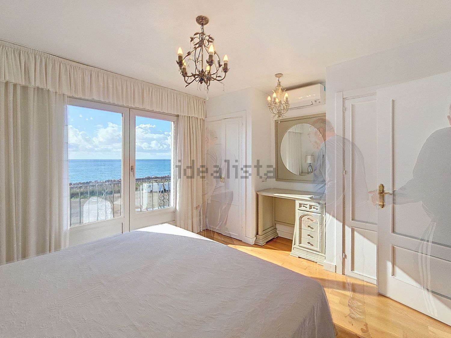 Chalet avec accès direct à la plage à Estepona — Sanitaires