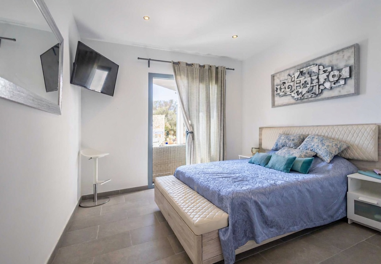 Chalet avec accès direct à la plage à Santanyí — Chambre