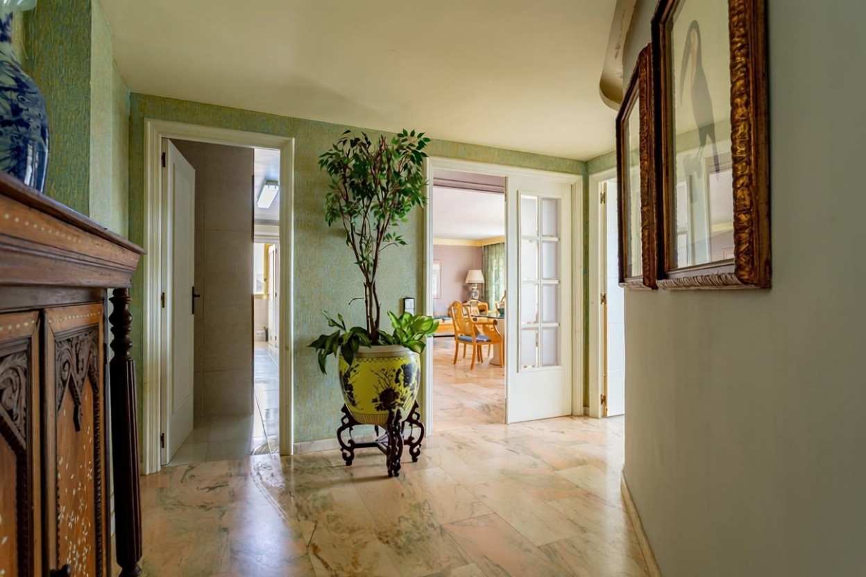 Flat for sale frontline beach in Salou — Kitchen