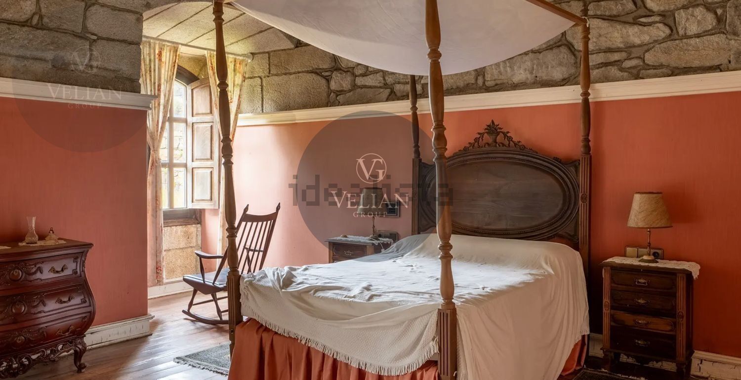 Chalet with direct beach access in Cee — Bedroom
