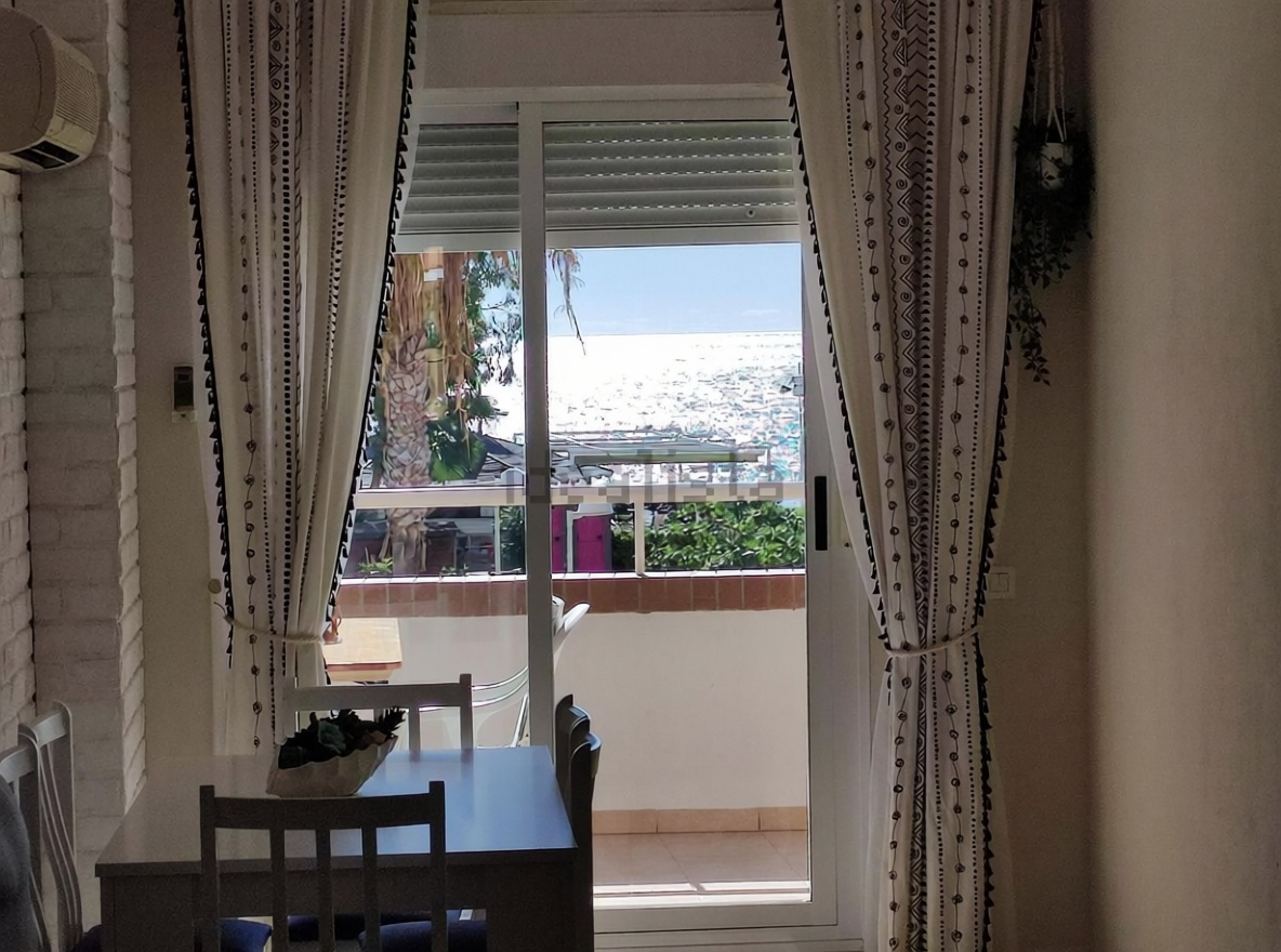 Wohnung zum Verkauf in direkter Strandlage in Oropesa del Mar — Küche