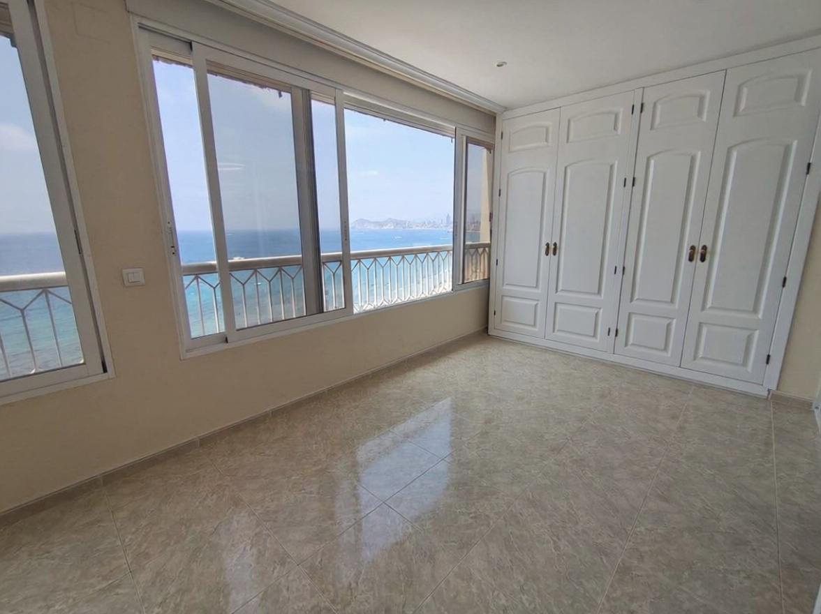 Piso en primera línea de playa en Benidorm