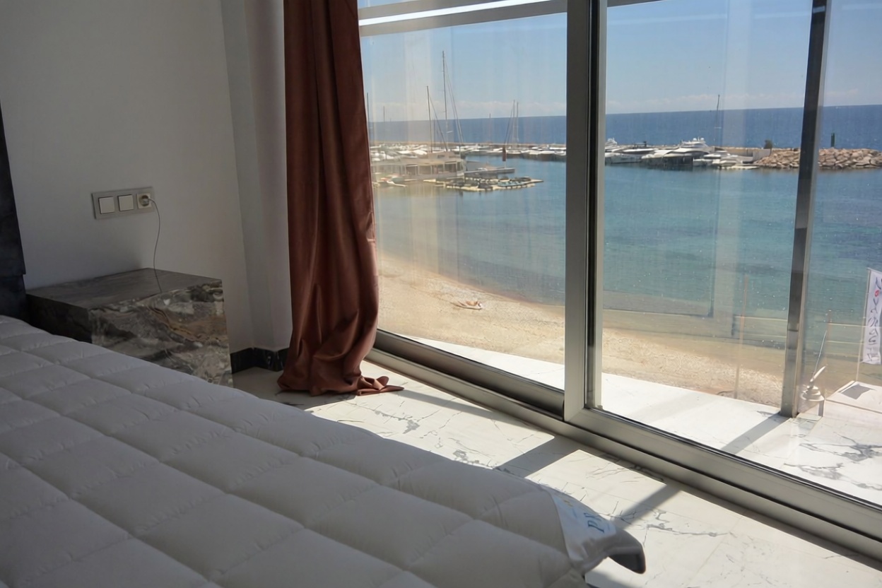 Duplex à venda pé na areia em Altea — Quarto
