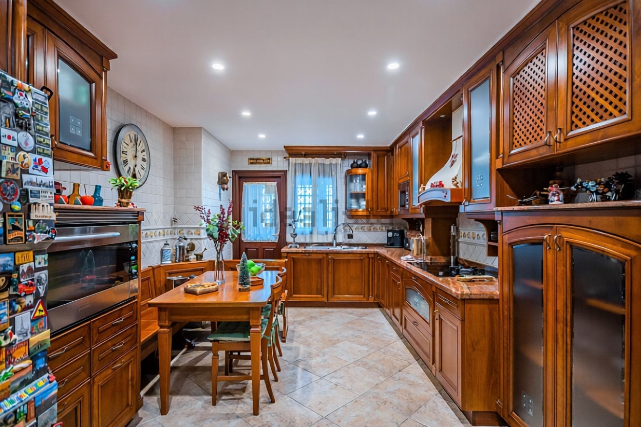 Flat in Primera Línea de Playa in Benidorm — Kitchen
