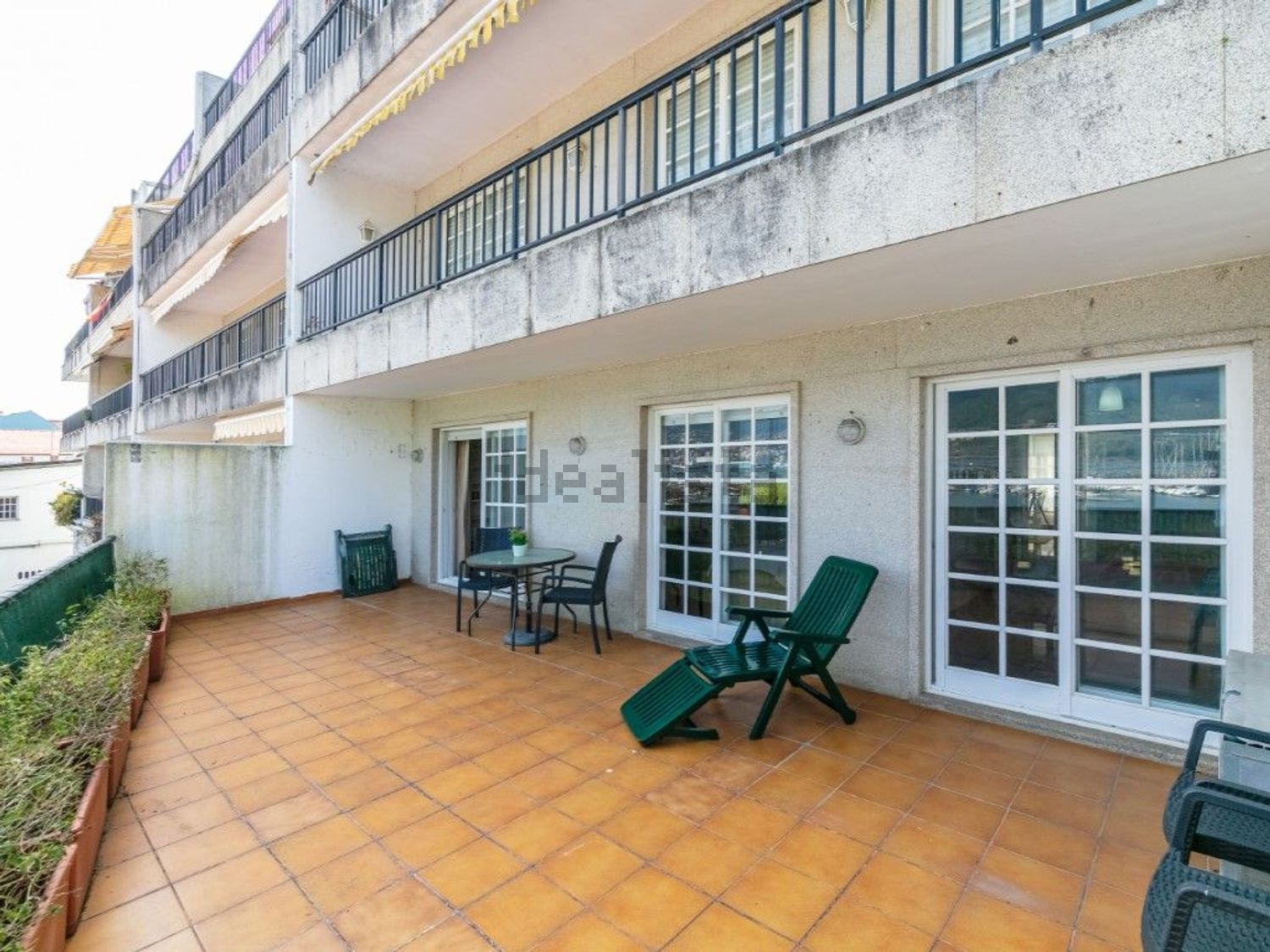 Beachfront flat in Pontevedra
