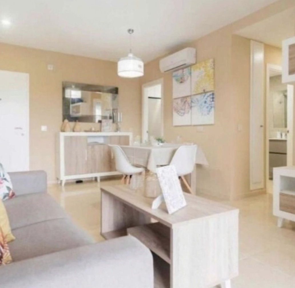 Piso en venta en primera línea de playa en Oropesa del Mar — Salón
