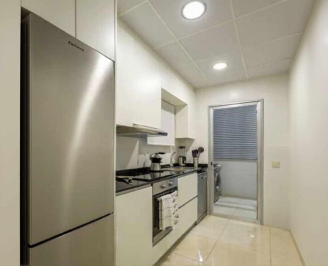 Piso en venta en primera línea de playa en Oropesa del Mar — Cocina