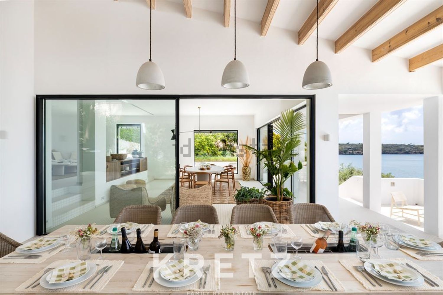 Chalet with direct beach access in Maó/Mahón — Kitchen