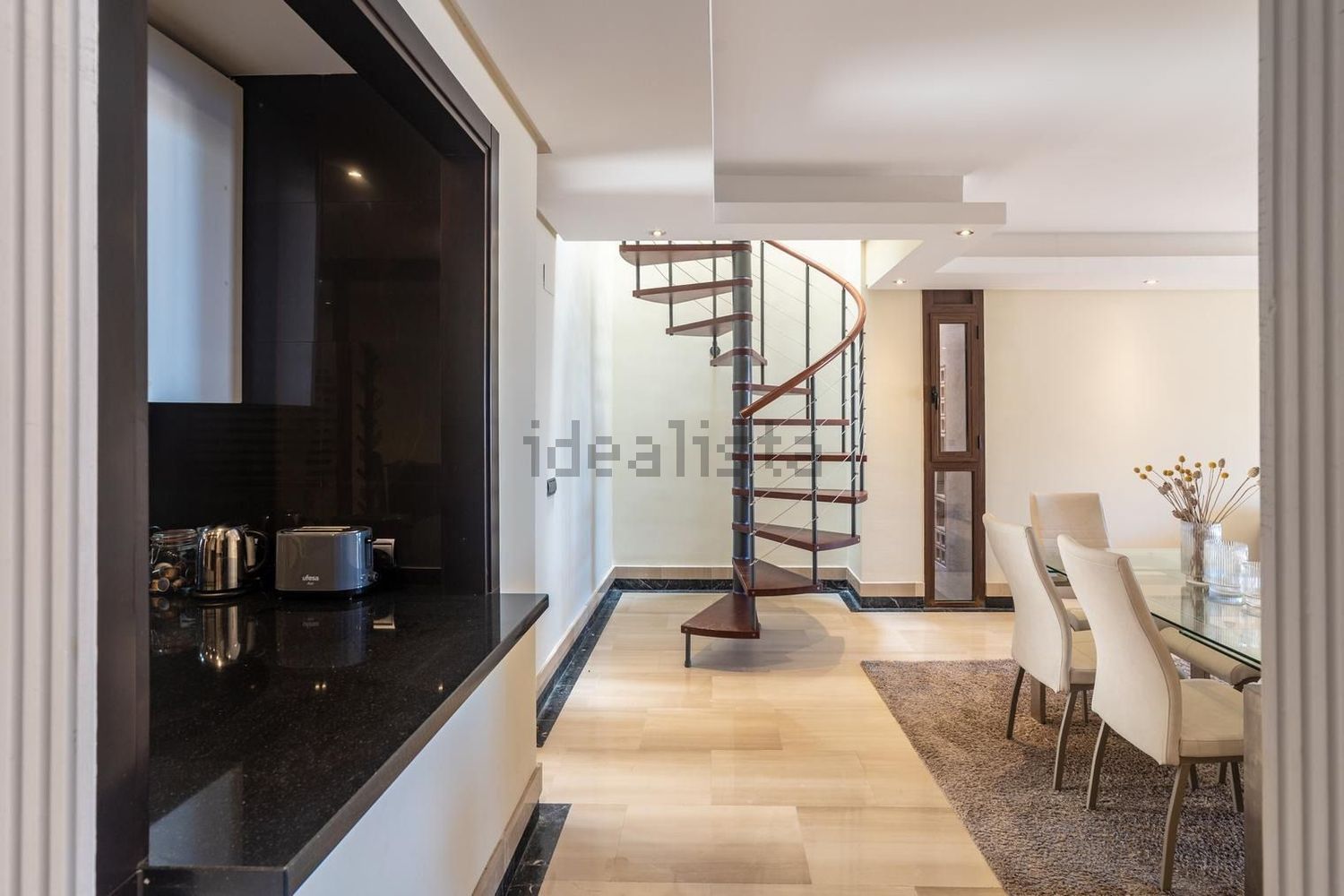 Seafront attic in Estepona — Bathroom