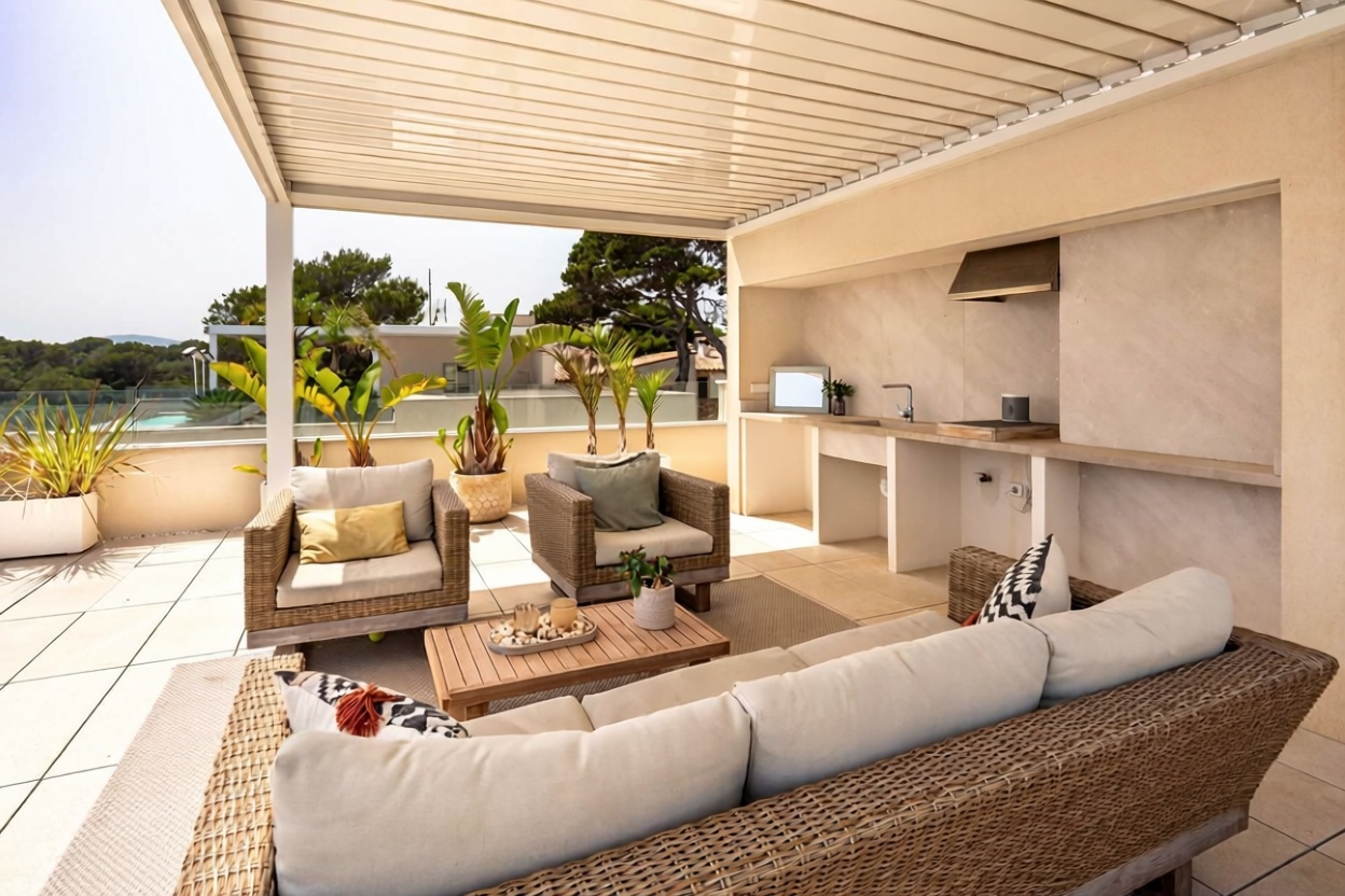 Chalet avec accès direct à la plage à Manacor — Chambre