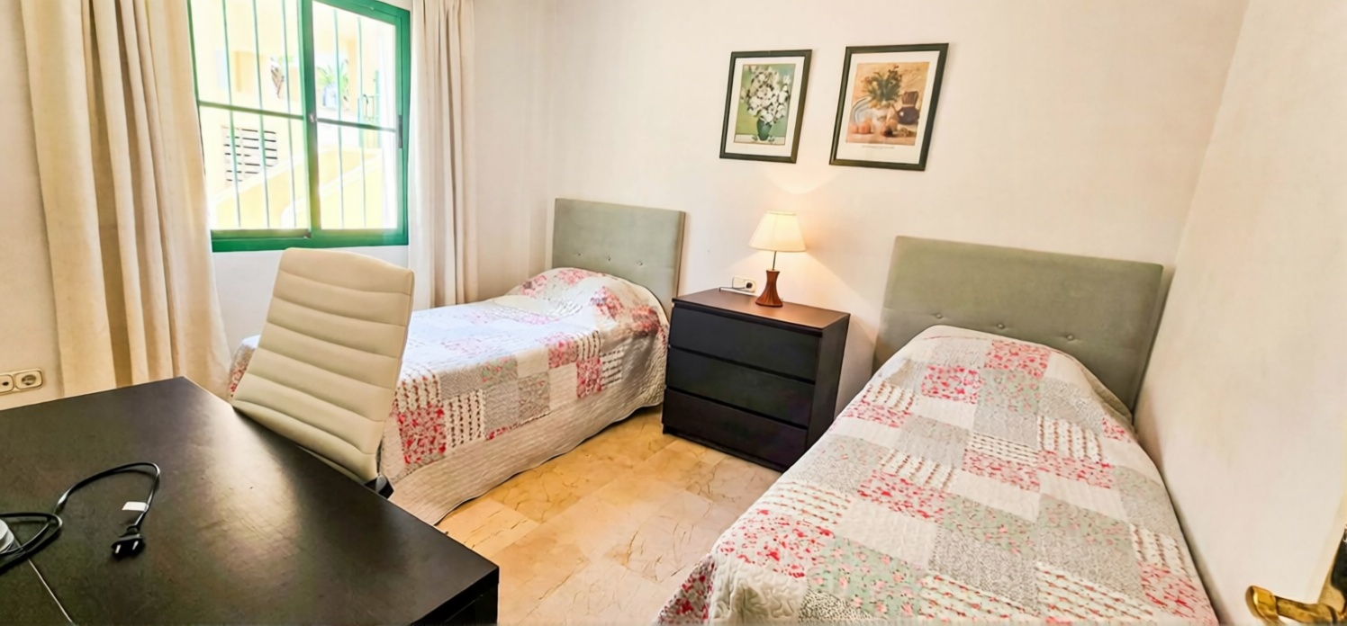 Beachfront duplex in Casares — Bedroom
