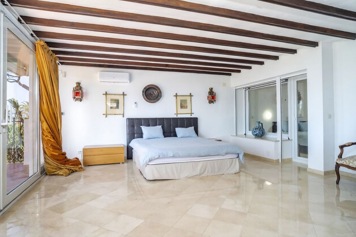 Chalet con acceso directo a playa en Marbella — Baño