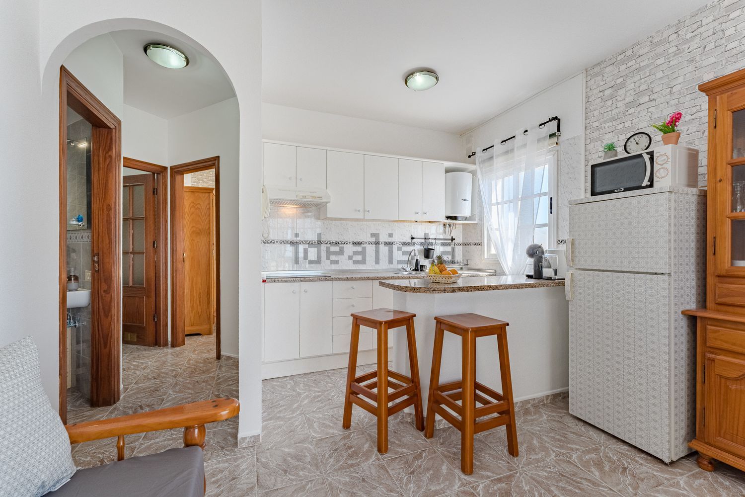 Beachfront flat in Arico — Kitchen