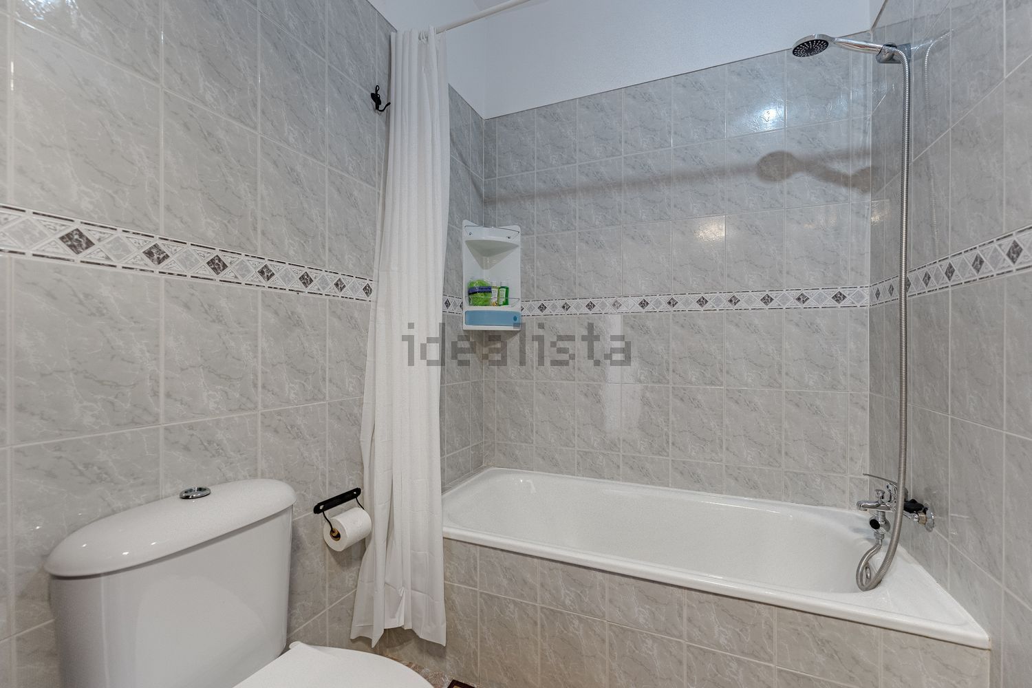 Beachfront flat in Arico — Bedroom