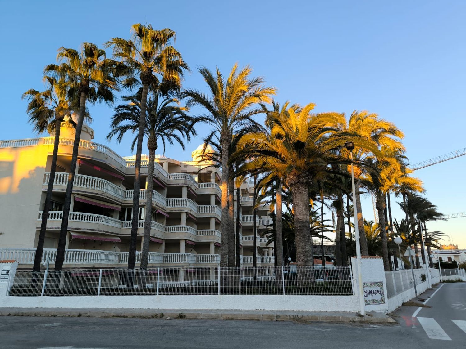 Wohnung zum Verkauf in direkter Strandlage in Alcossebre — Bad