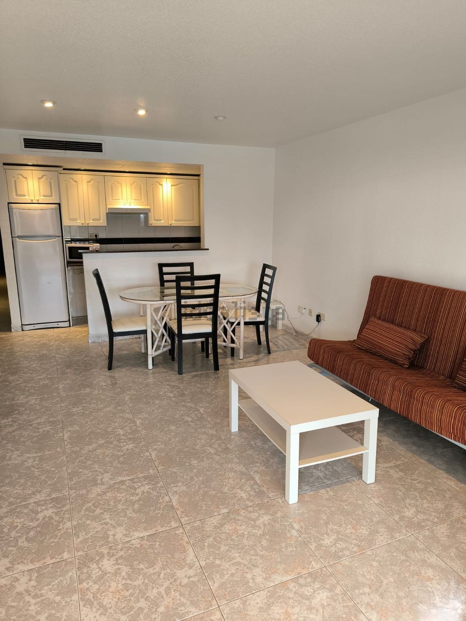 Wohnung zum Verkauf in direkter Strandlage in Alcossebre — Küche