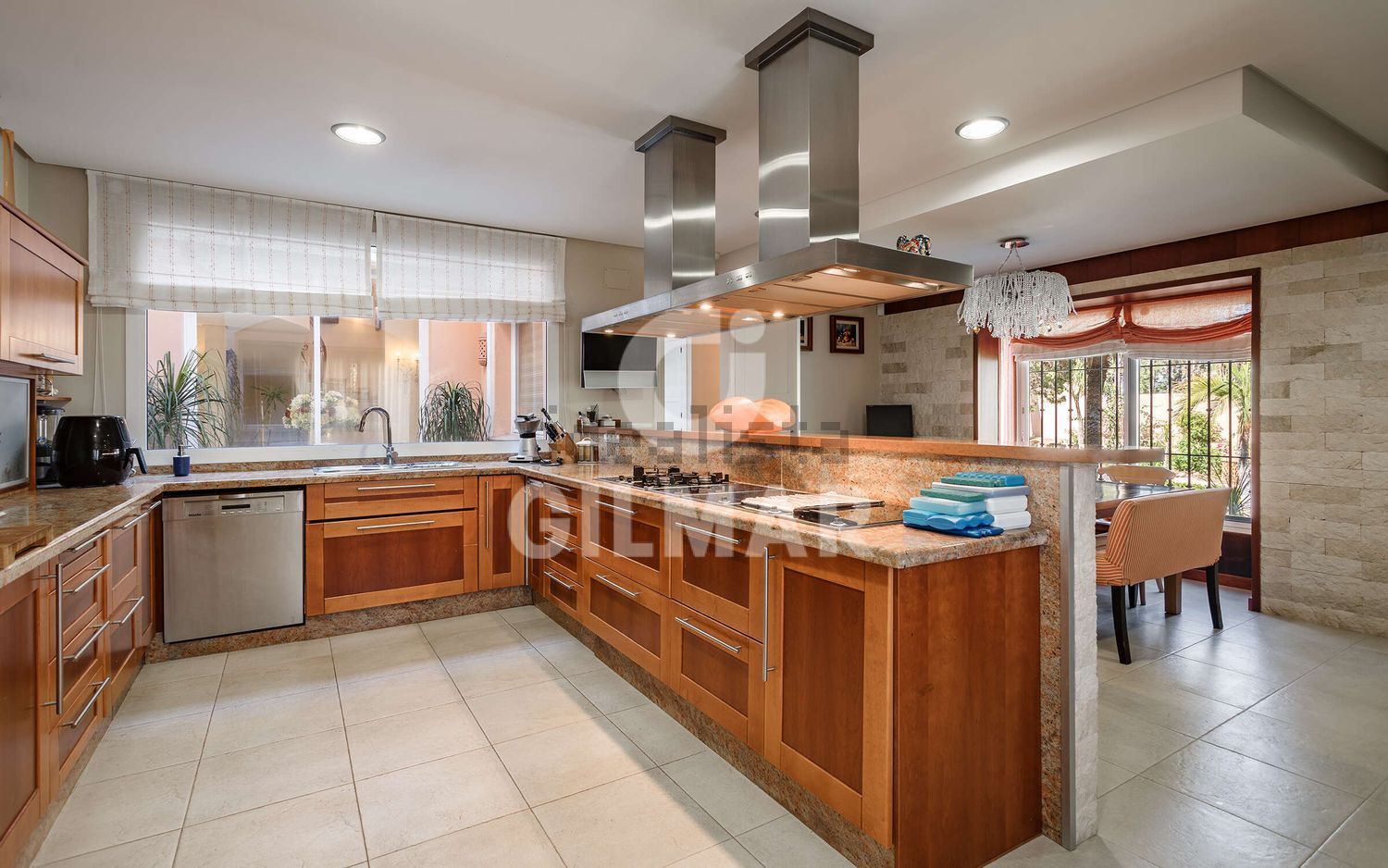 Chalet com acesso direto à praia em Estepona — Cozinha