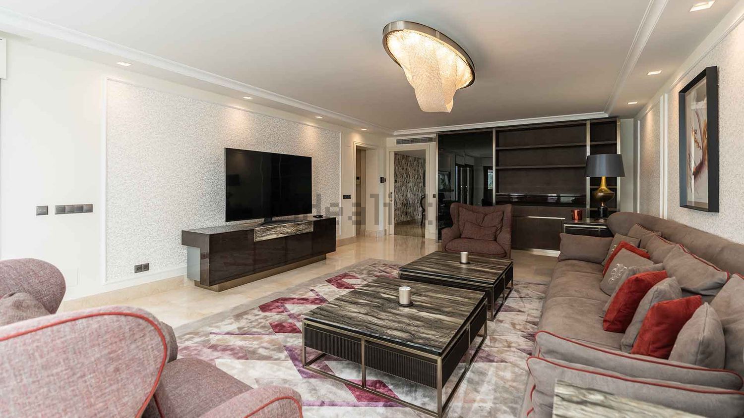 Ático en primera línea de mar en Estepona — Dormitorio