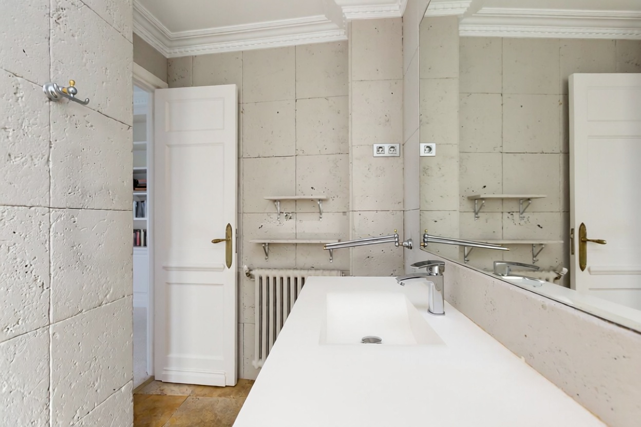 Beachfront flat in Getxo — Bedroom