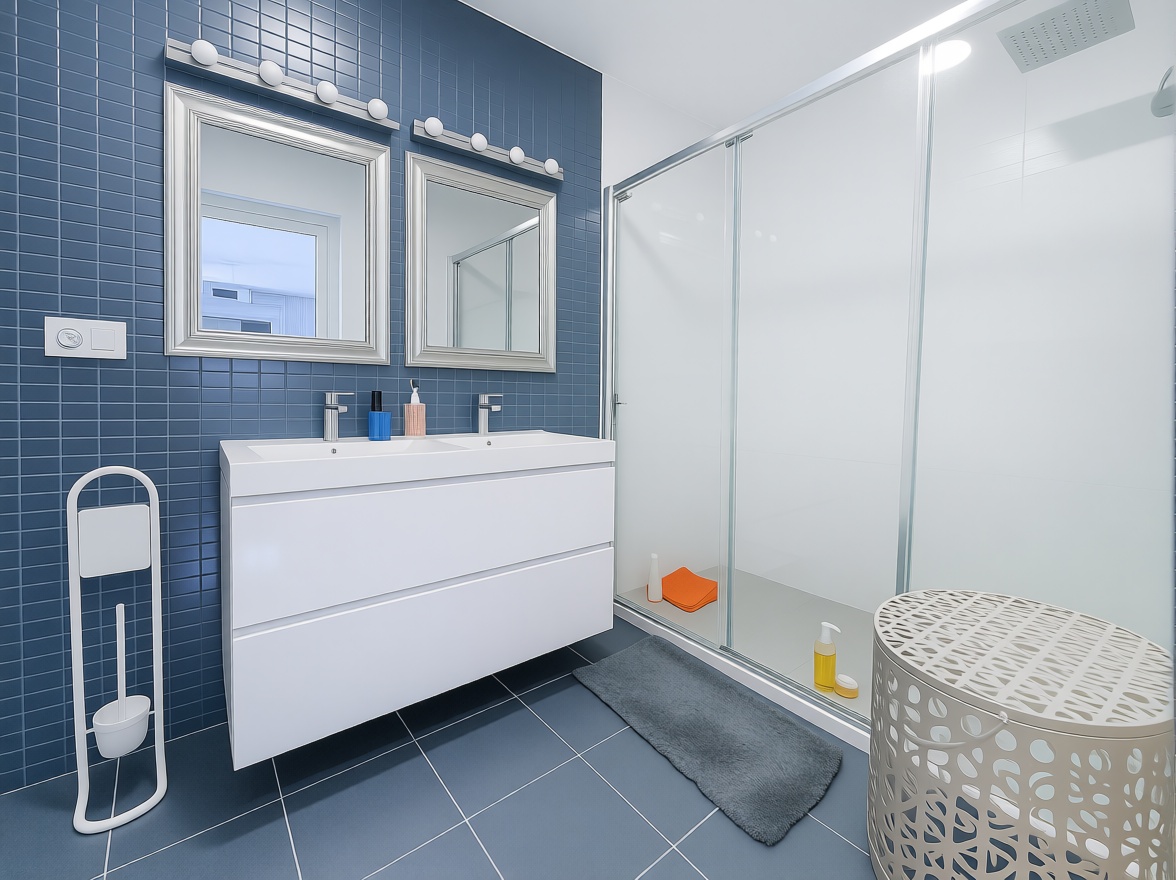 Penthouse in erste Meereslinie in Alicante — Bad