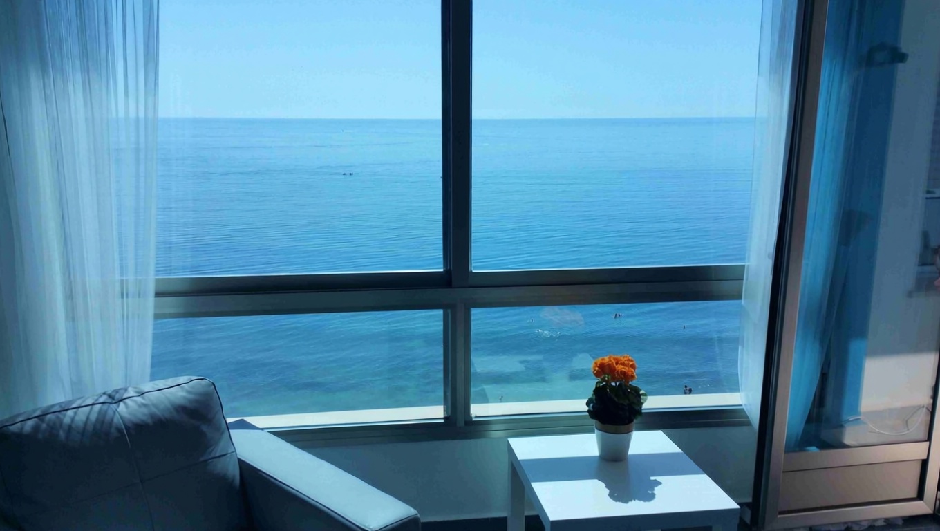 Appartement en première ligne de plage à La Manga del Mar Menor — Séjour