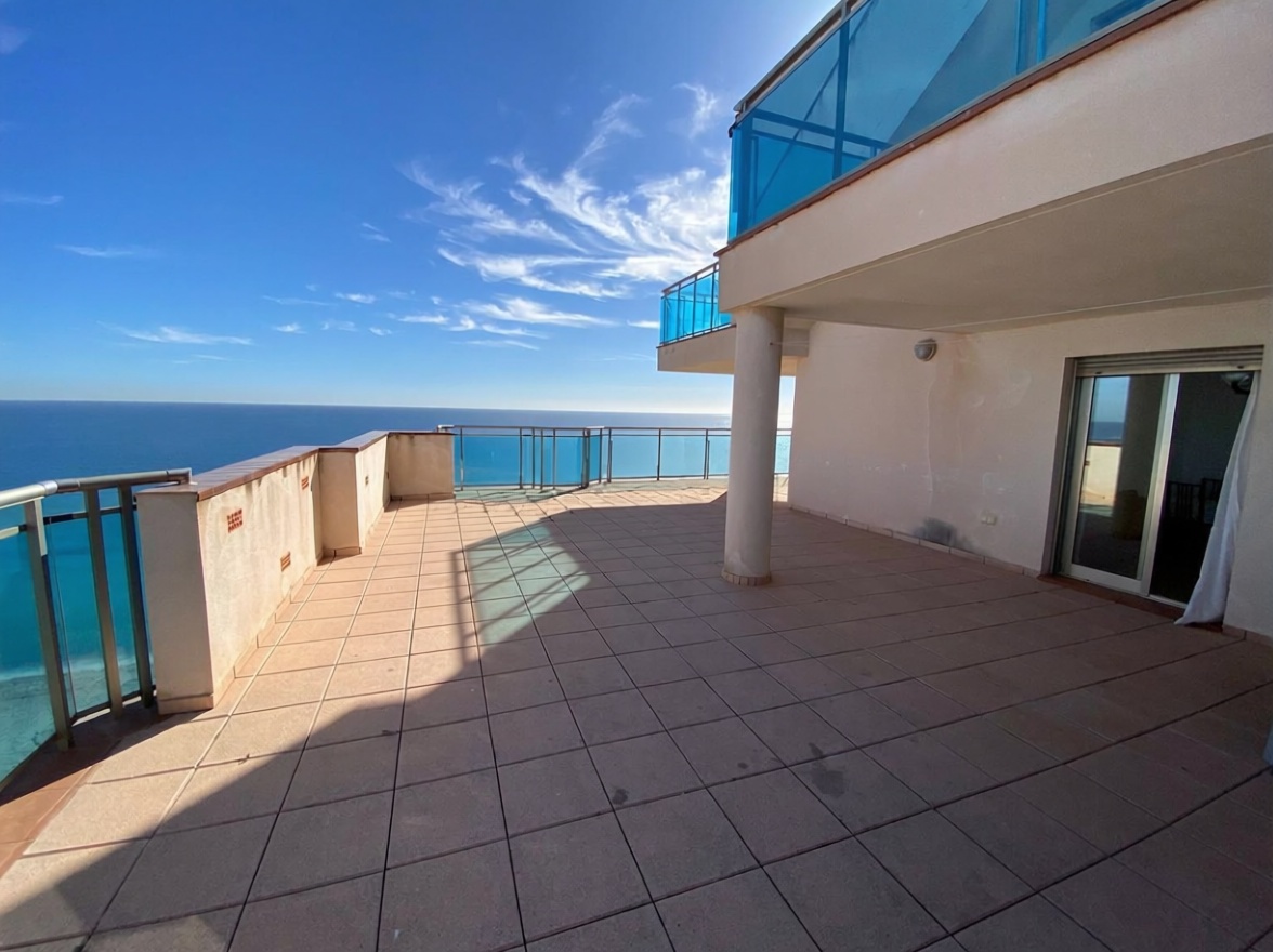 Ático en primera línea de mar en La Manga del Mar Menor — Terraza mar