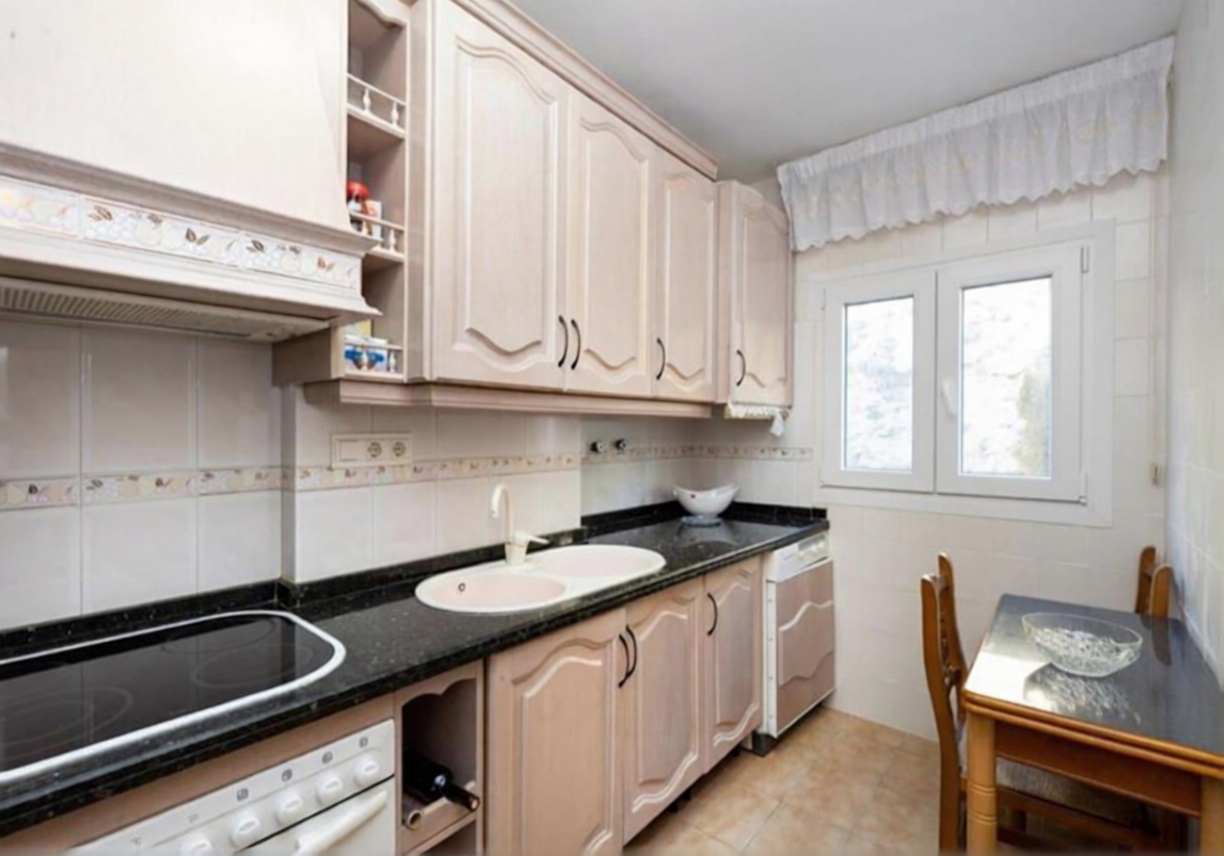 Appartement en première ligne de plage à Almuñécar — Cuisine