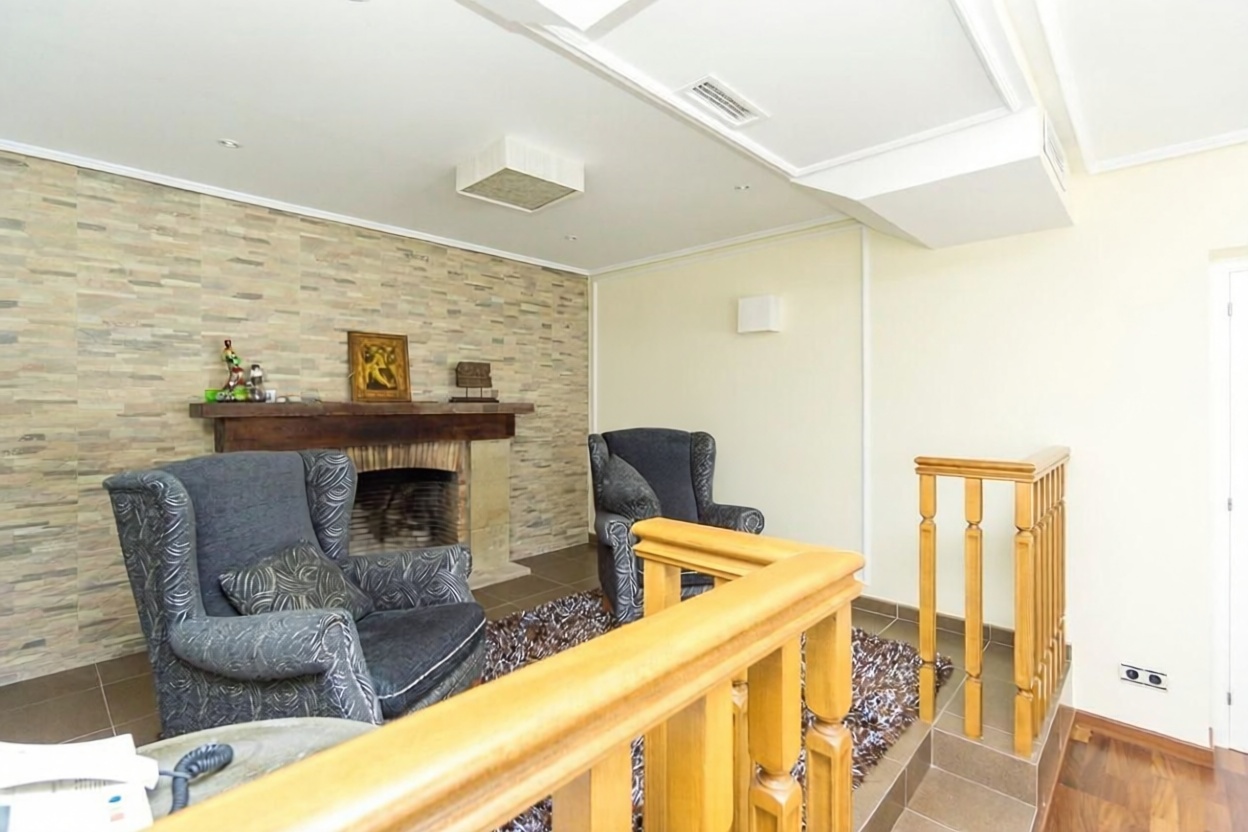Chalet for sale with direct beach access in Lloret de Mar — Kitchen