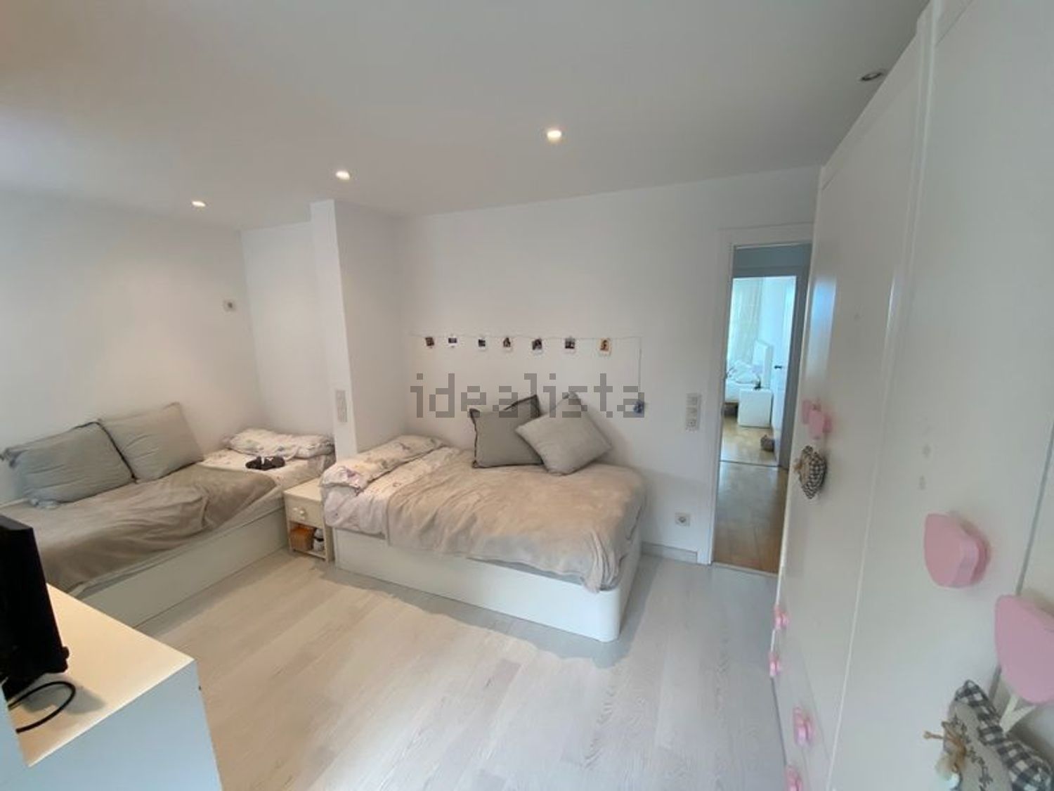Ático à venda em primeira linha de mar em Gavà — Quarto