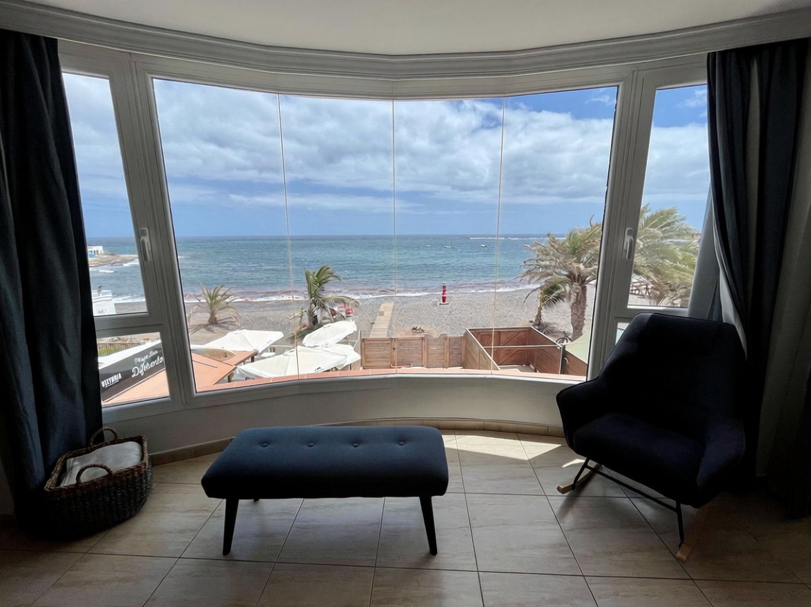 Piso en primera línea de playa en Puerto del Rosario — Vista mar