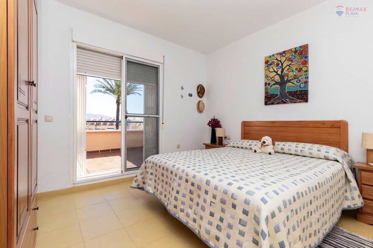 Ático en primera línea de mar en Vera — Dormitorio