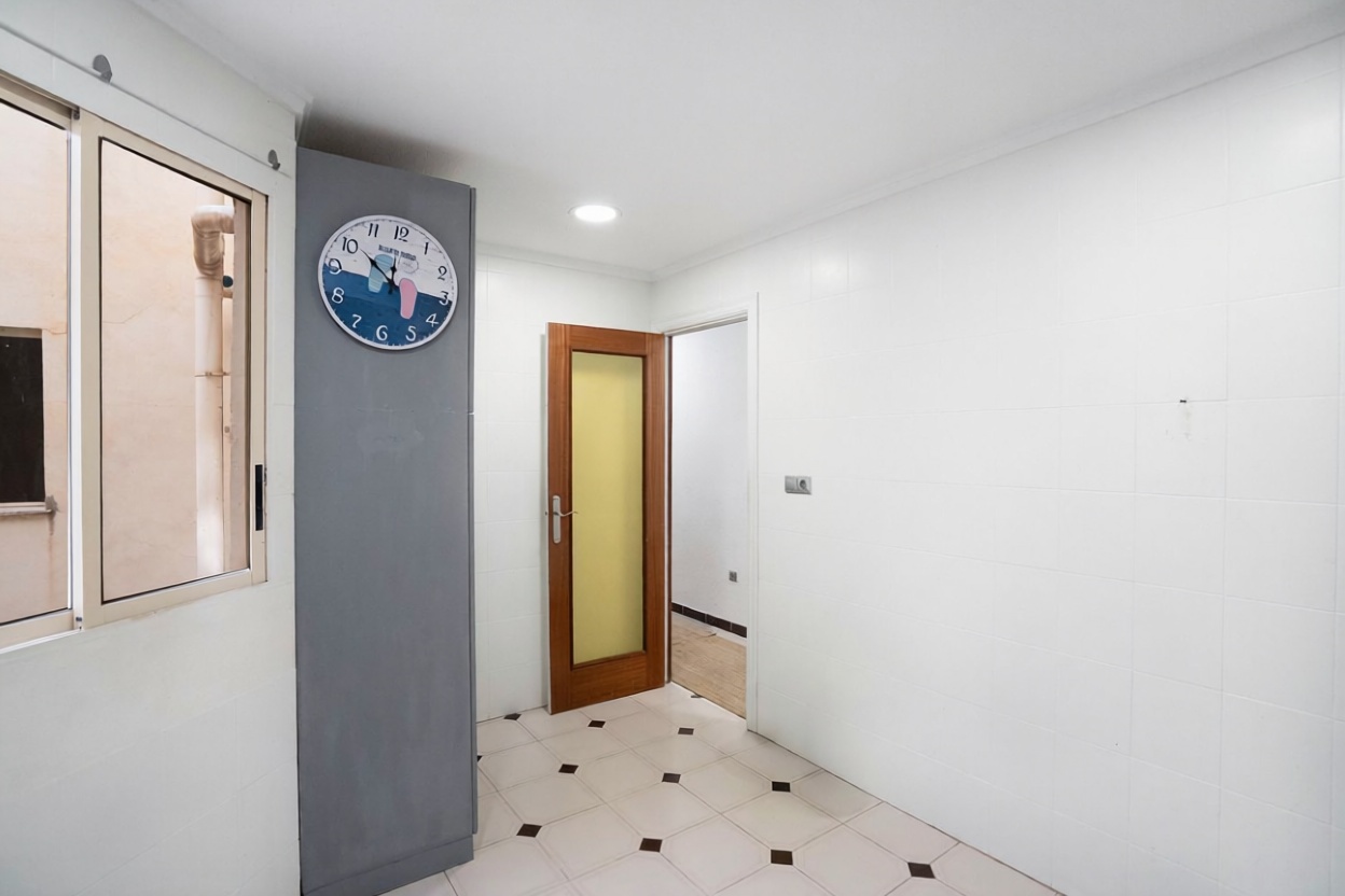 Beachfront flat in Torrevieja — Bedroom