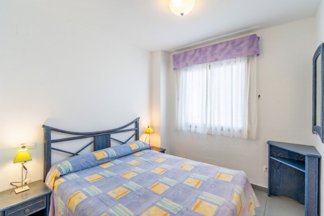 Dachgeschosswohnung zum Verkauf in erster Meereslinie in Calpe — Schlafzimmer