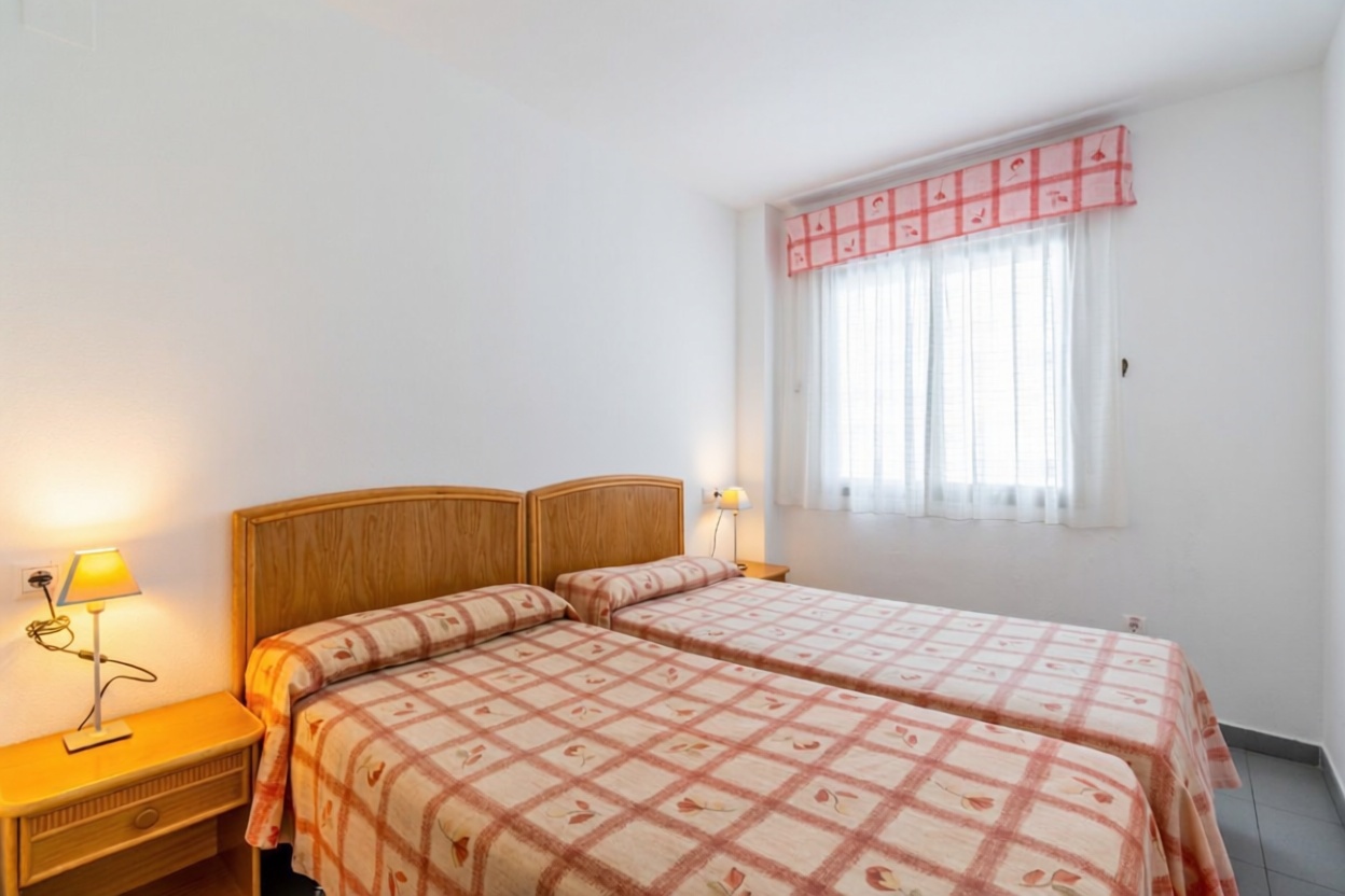 Dachgeschosswohnung zum Verkauf in erster Meereslinie in Calpe — Schlafzimmer