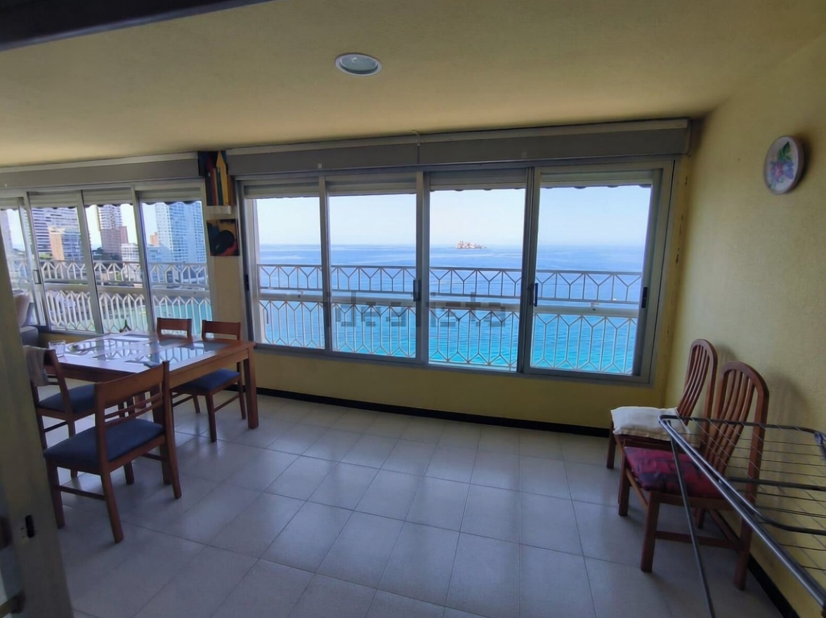Flat in Primera Línea de Playa in Benidorm — Living room