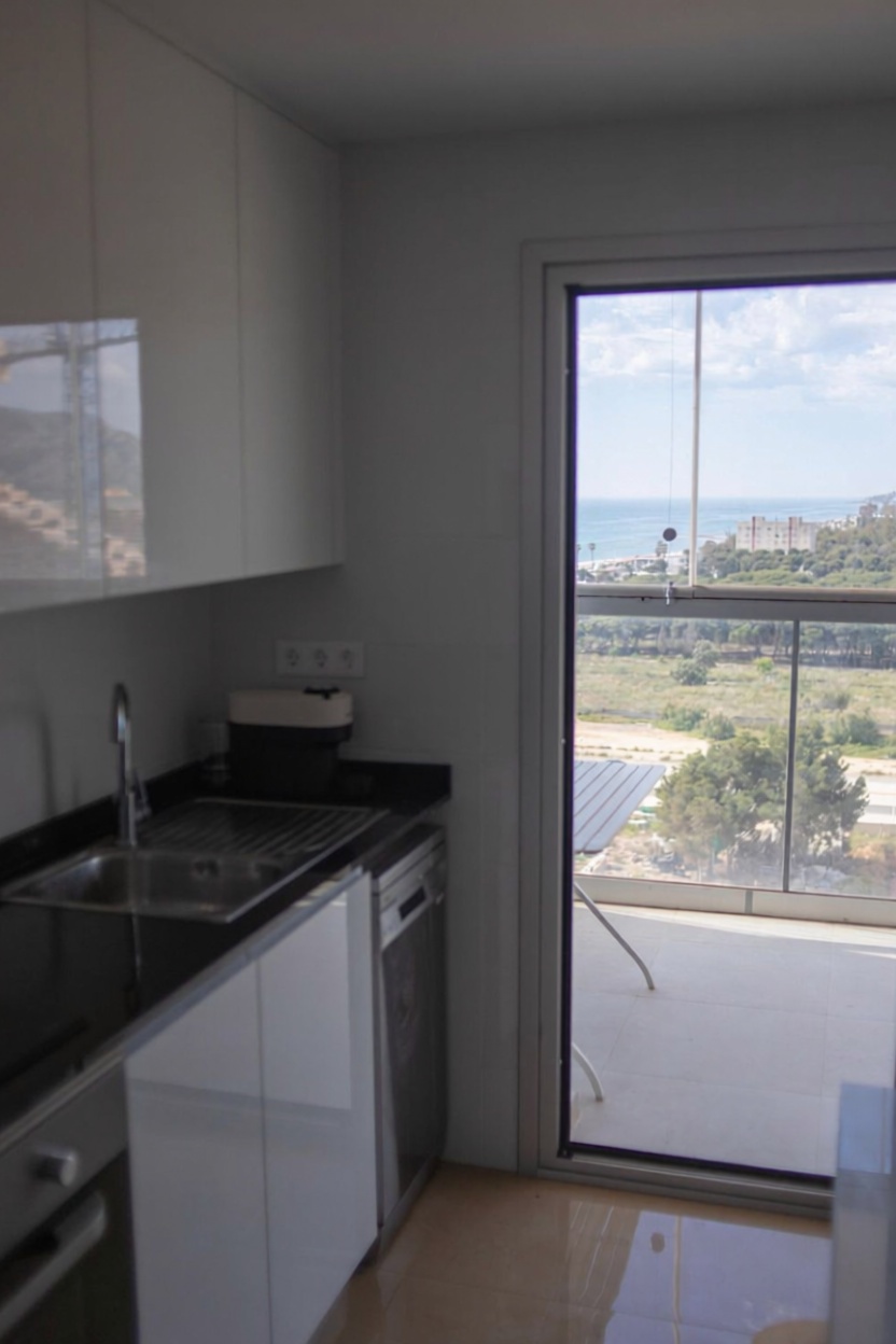 Flat for sale frontline beach in Cabanes — Kitchen
