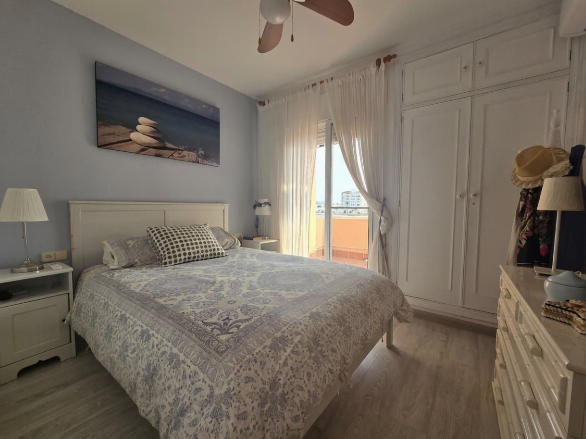 Шале с прямой выход на пляж в La Manga del Mar Menor — Спальня