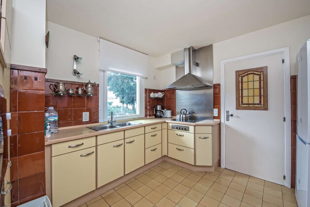 Chalet con acceso directo a playa en Llucmajor — Cocina