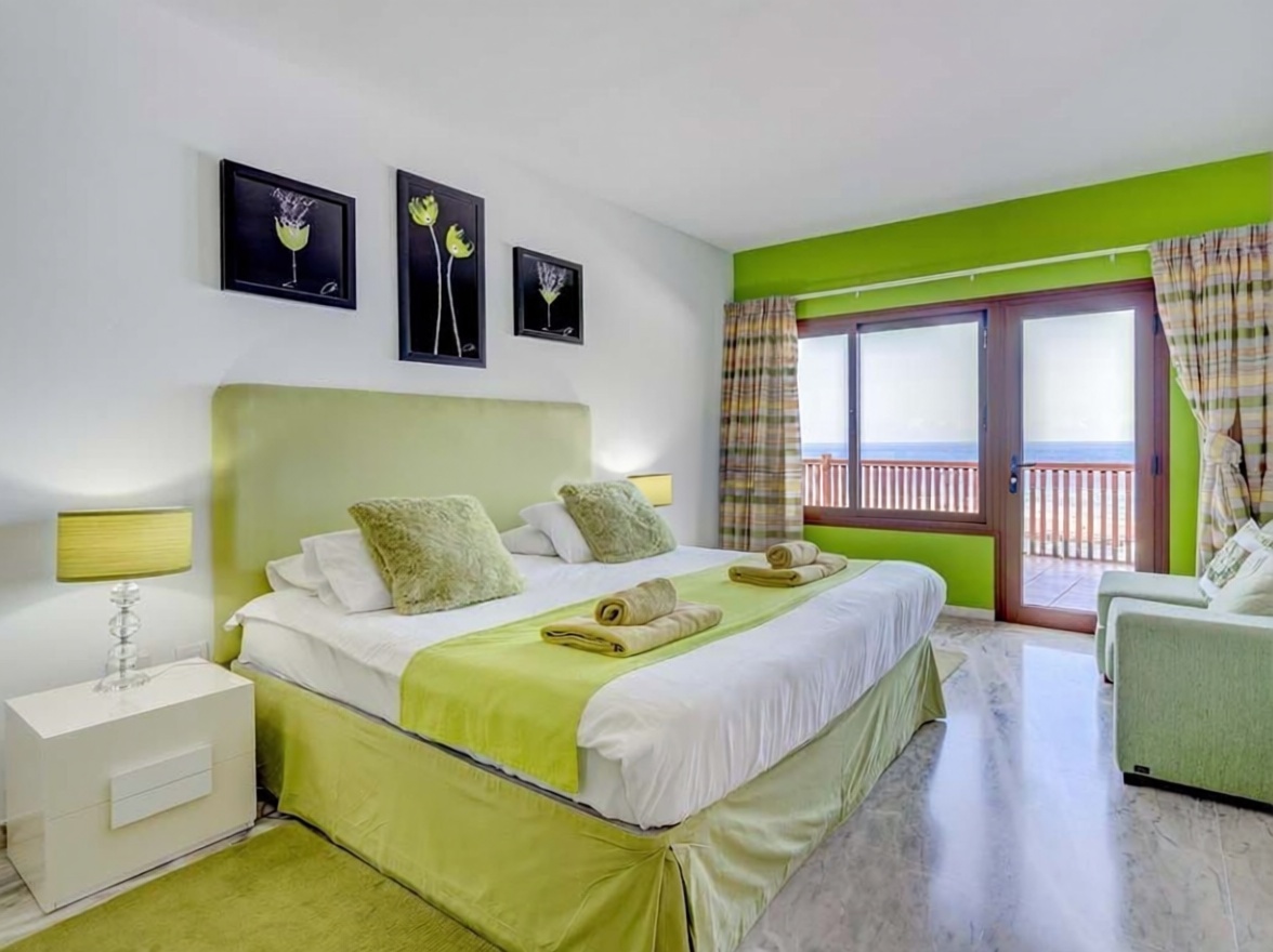 Chalet avec accès direct à la plage à Santiago del Teide — Chambre