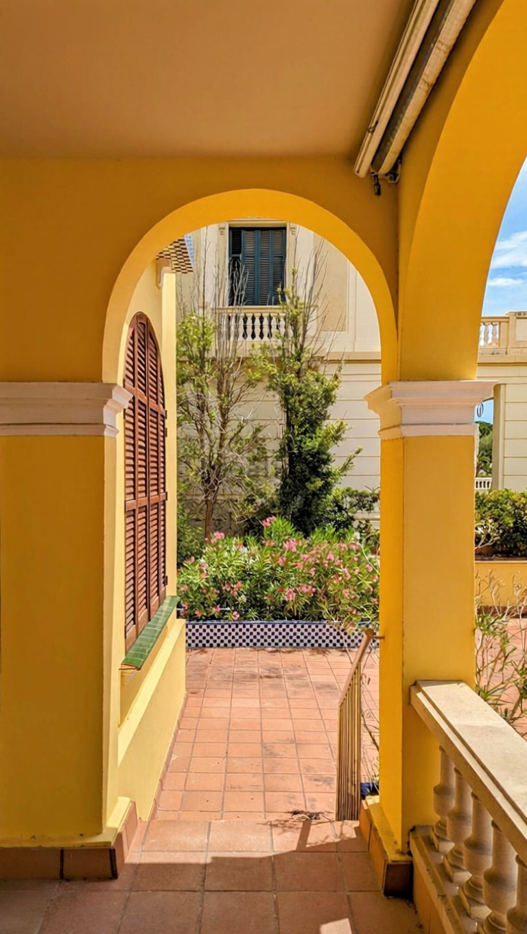 Chalet en venta con acceso directo a la playa en Salou — Vista mar