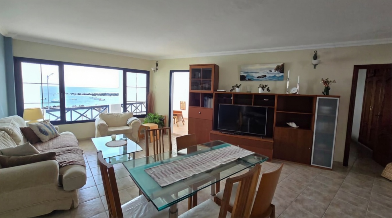 Chalet à vendre avec accès direct à la plage à Lanzarote