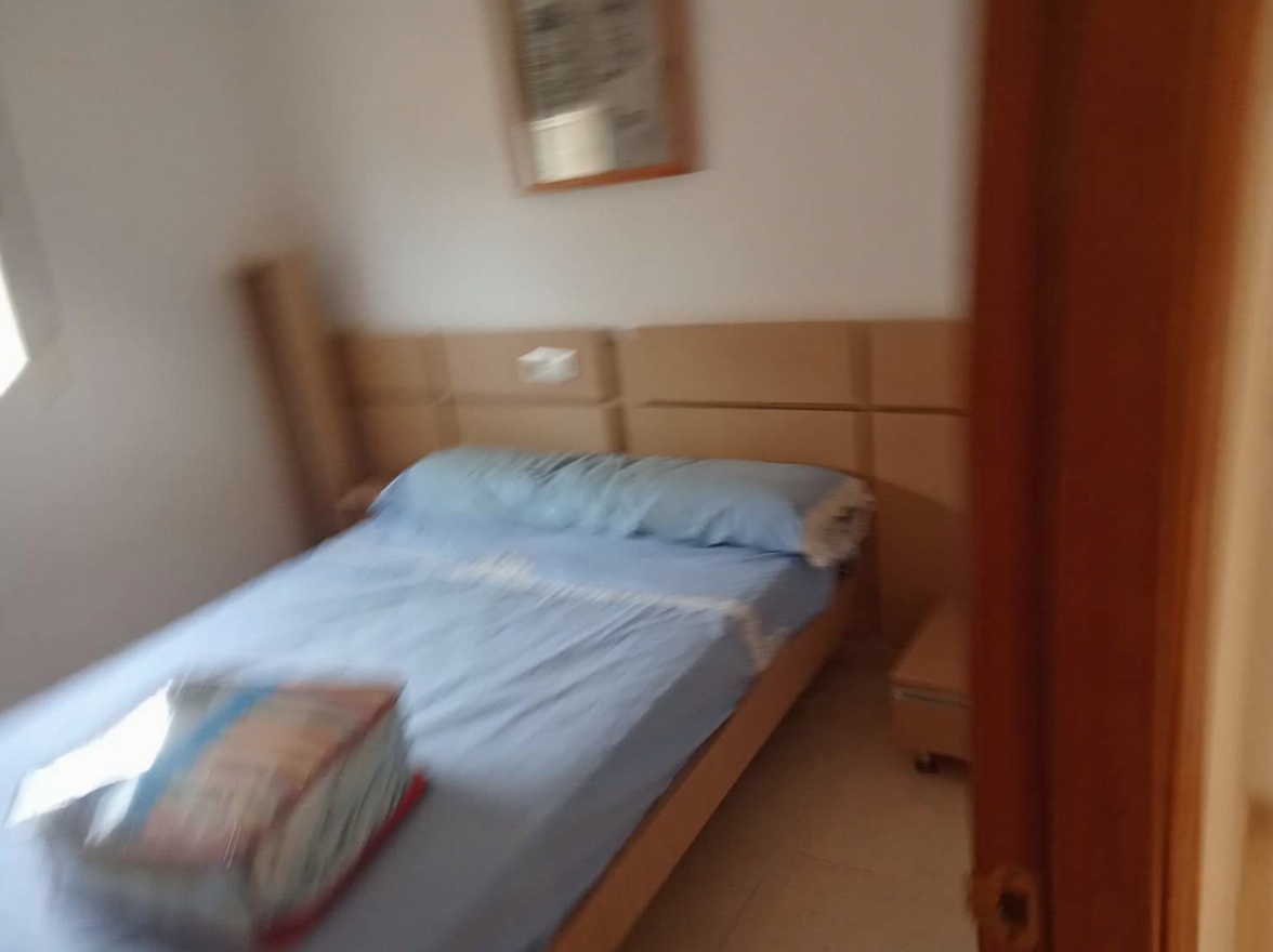 Flat for sale frontline beach in Oropesa del Mar — Bedroom
