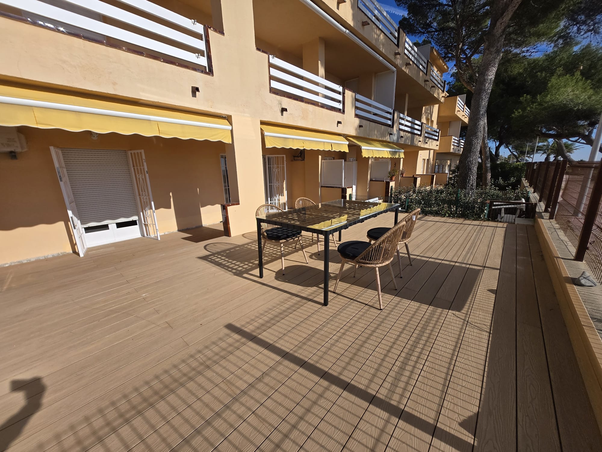 Apartment for sale frontline beach in Mont-roig del Camp Miami Playa