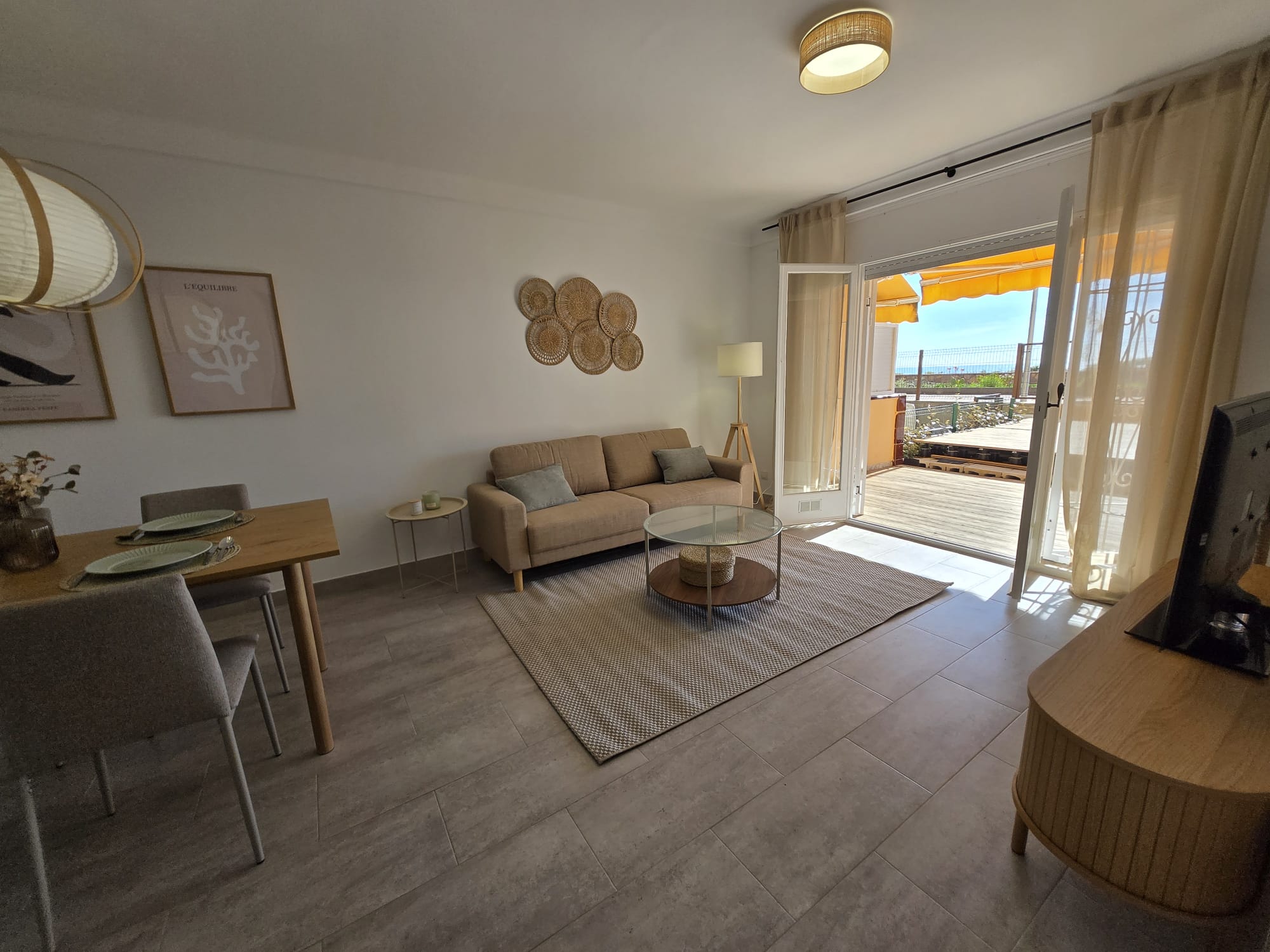 Apartment for sale frontline beach in Mont-roig del Camp Miami Playa