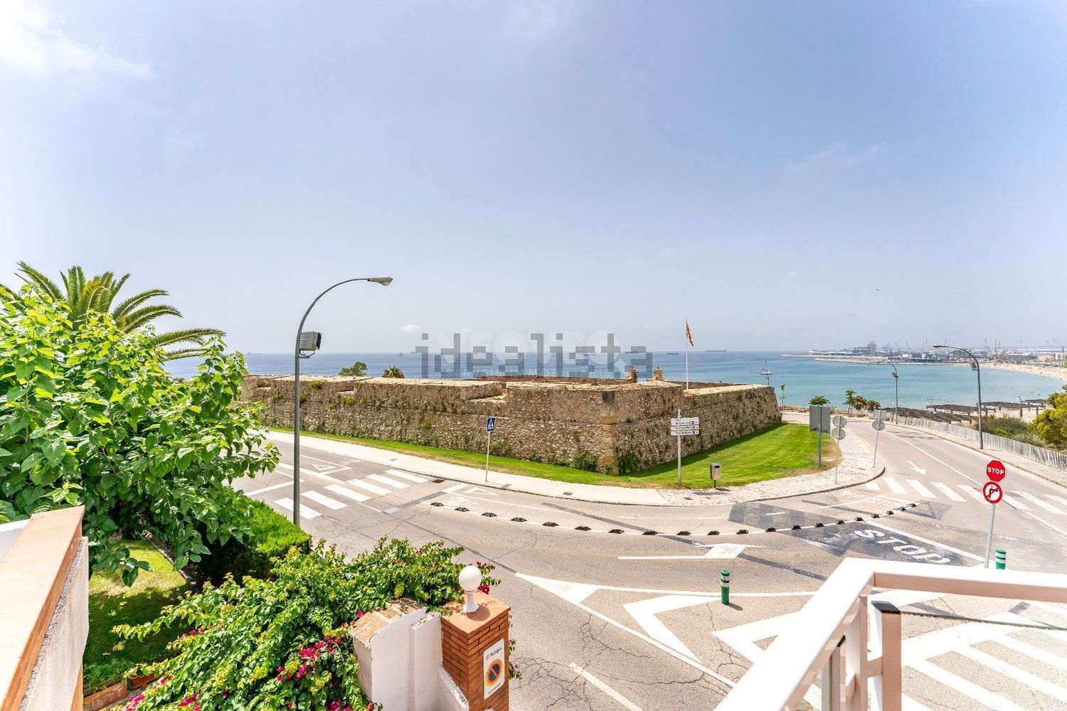 Apartamento à venda pé na areia em Tarragona